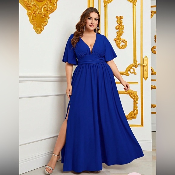 Royal Blue  Satin Maxi Gown with Plunge Neckline and Dolman Sleeves - Picture 5 of 16